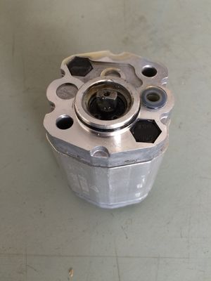 Dump Truck Hydraulic Pumps , Industrial Power Unit Hydraulic Gear Pumps